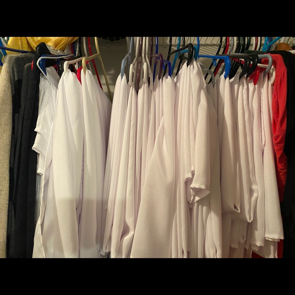 Tableclothe rectangle white clean folded 60”x102”